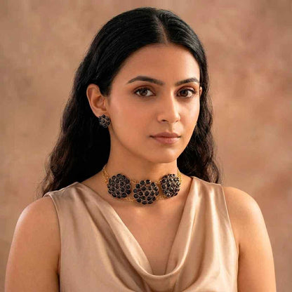 Black Crystal Set of Necklace and Earring (Pack of 1)